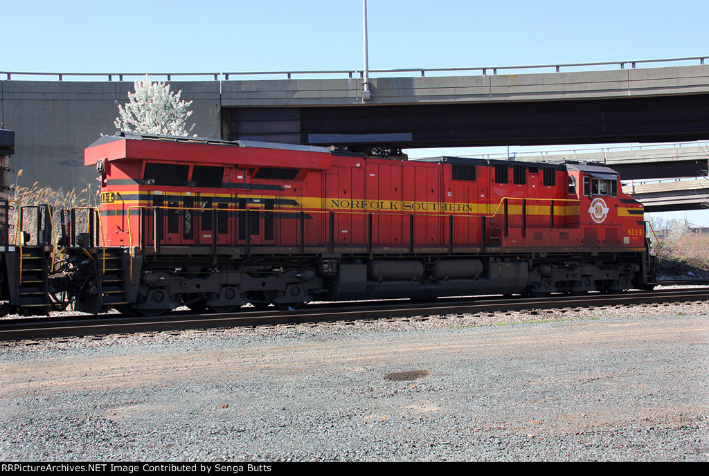 NS 8114